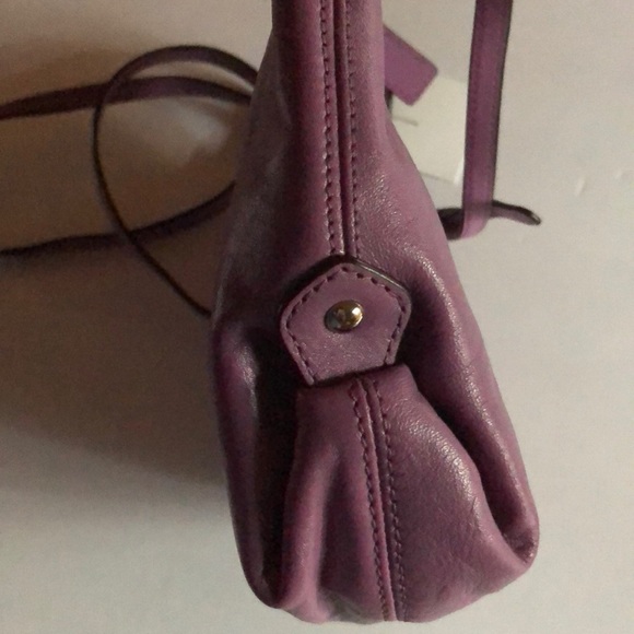 Authentic Coach Lavender Crossbody Leather - Picture 4 of 11